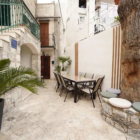 Villa Stone Garden Escape With Jacuzzi *