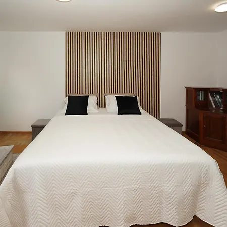 Stone Garden Escape With Jacuzzi Villa